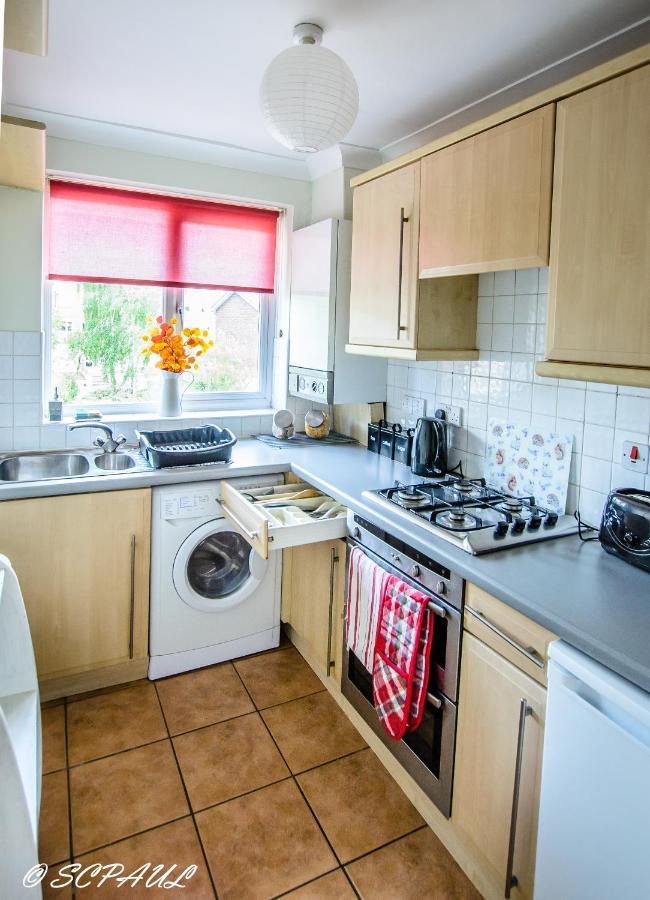 Apple Perch 2Br Flat - Free Parking Apartment Оксфорд Екстериор снимка
